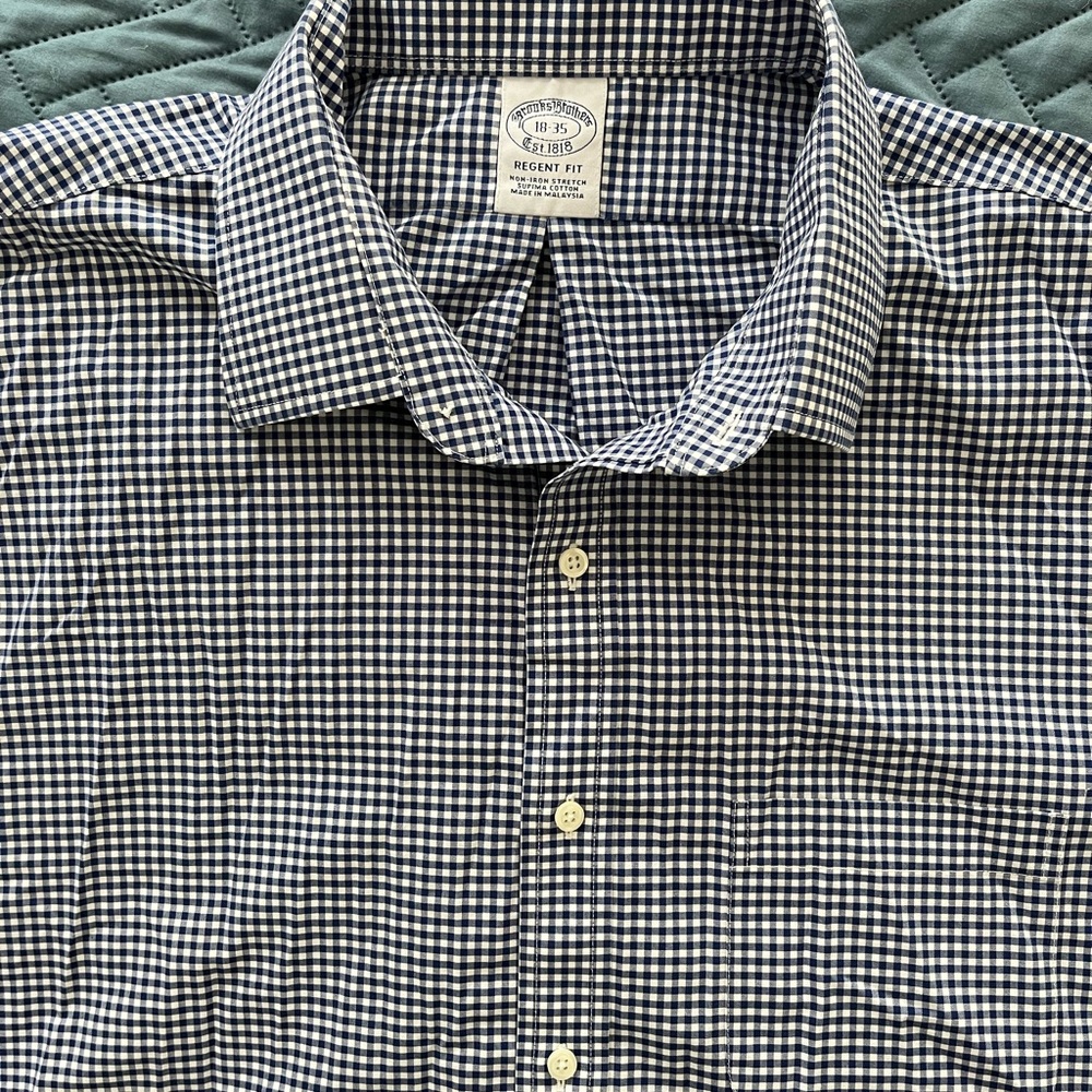 Brooks Brothers mens long sleeve shirt, size 18-35